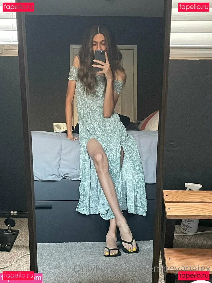 laneandangie Onlyfans Photo Gallery 