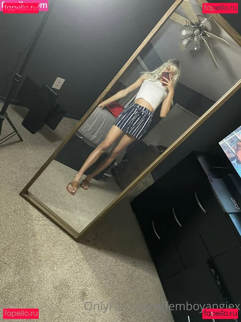 laneandangie Onlyfans Photo Gallery 