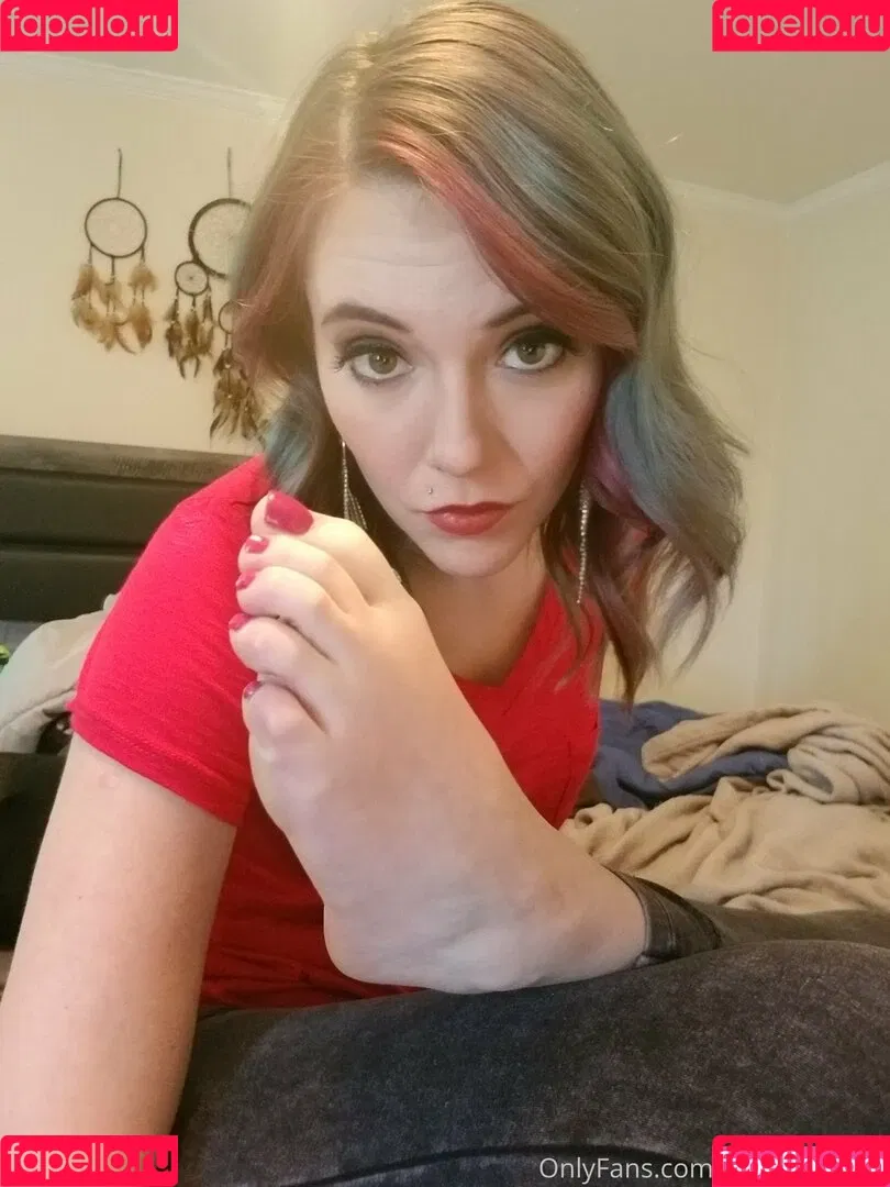 karasfreefeet Onlyfans Photo Gallery 