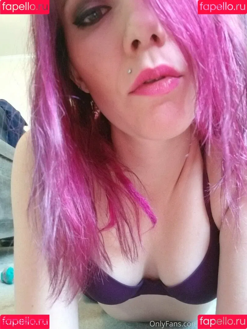karasfreefeet Onlyfans Photo Gallery 
