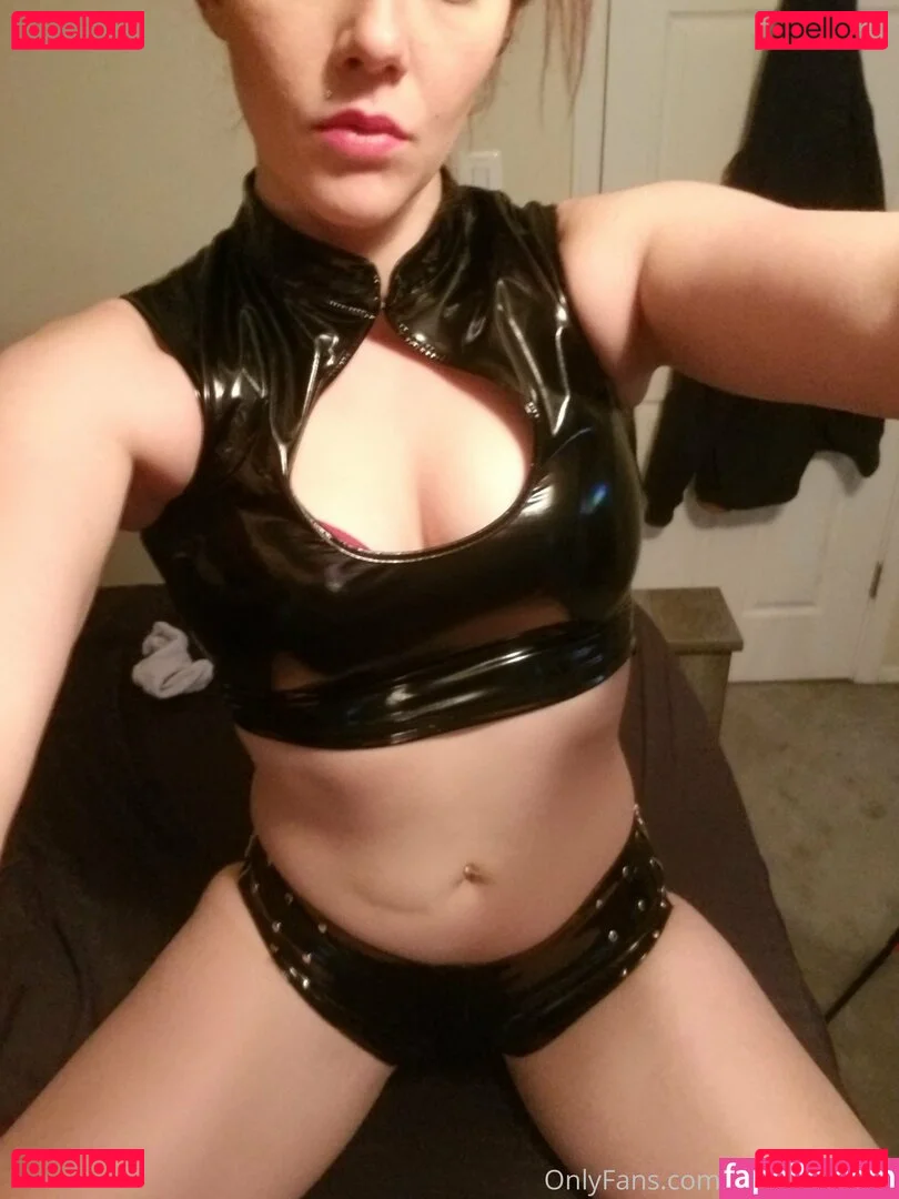 karasfreefeet Onlyfans Photo Gallery 