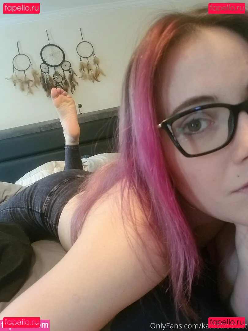 karasfreefeet Onlyfans Photo Gallery 