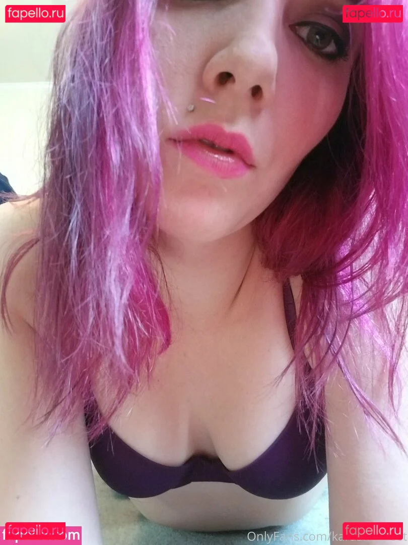 karasfreefeet Onlyfans Photo Gallery 