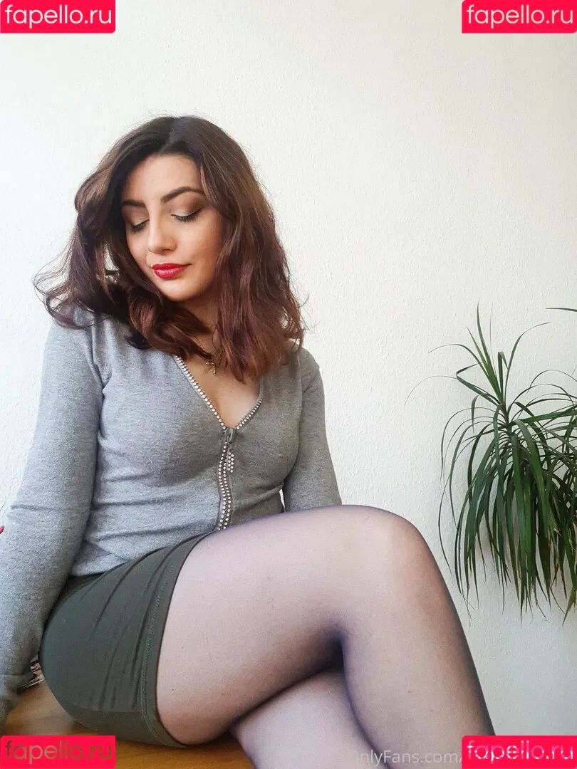 Ana Allabout Onlyfans Photo Gallery 