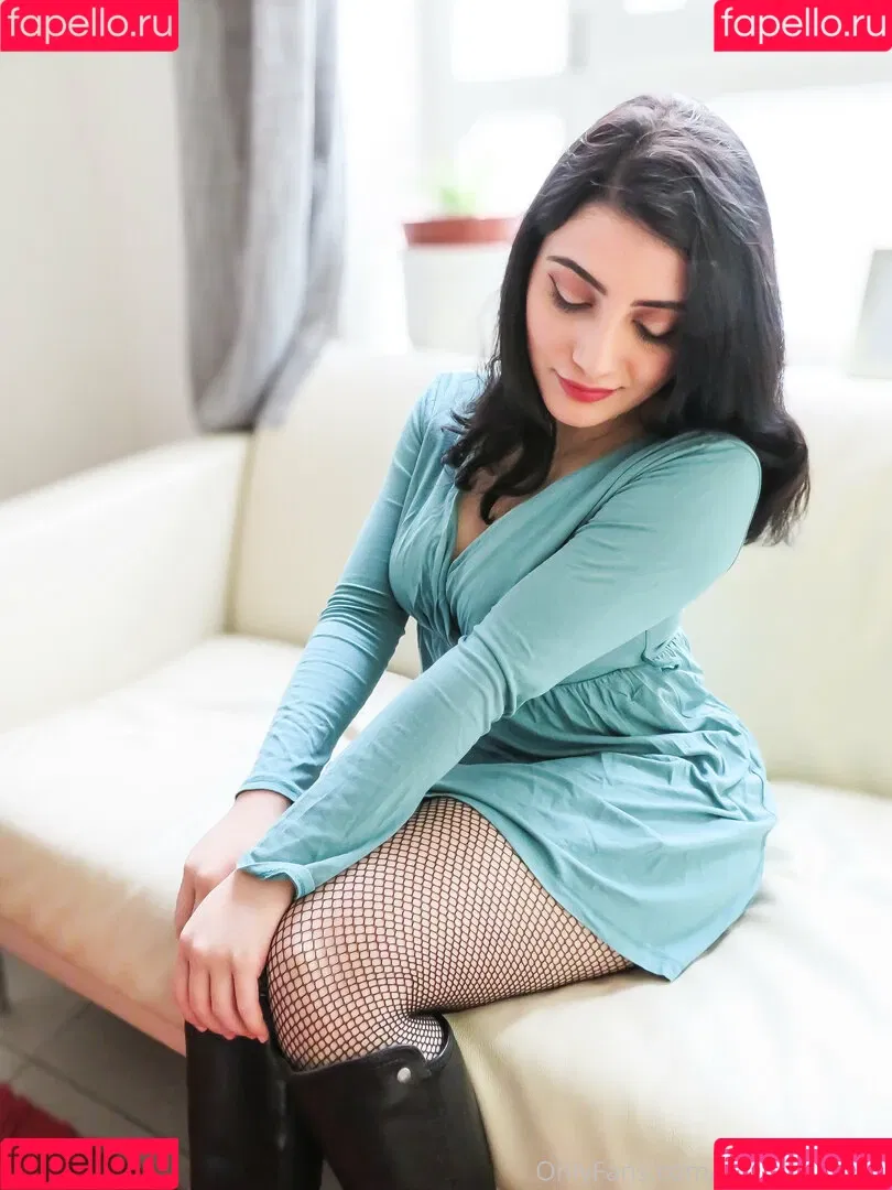 Ana Allabout Onlyfans Photo Gallery 