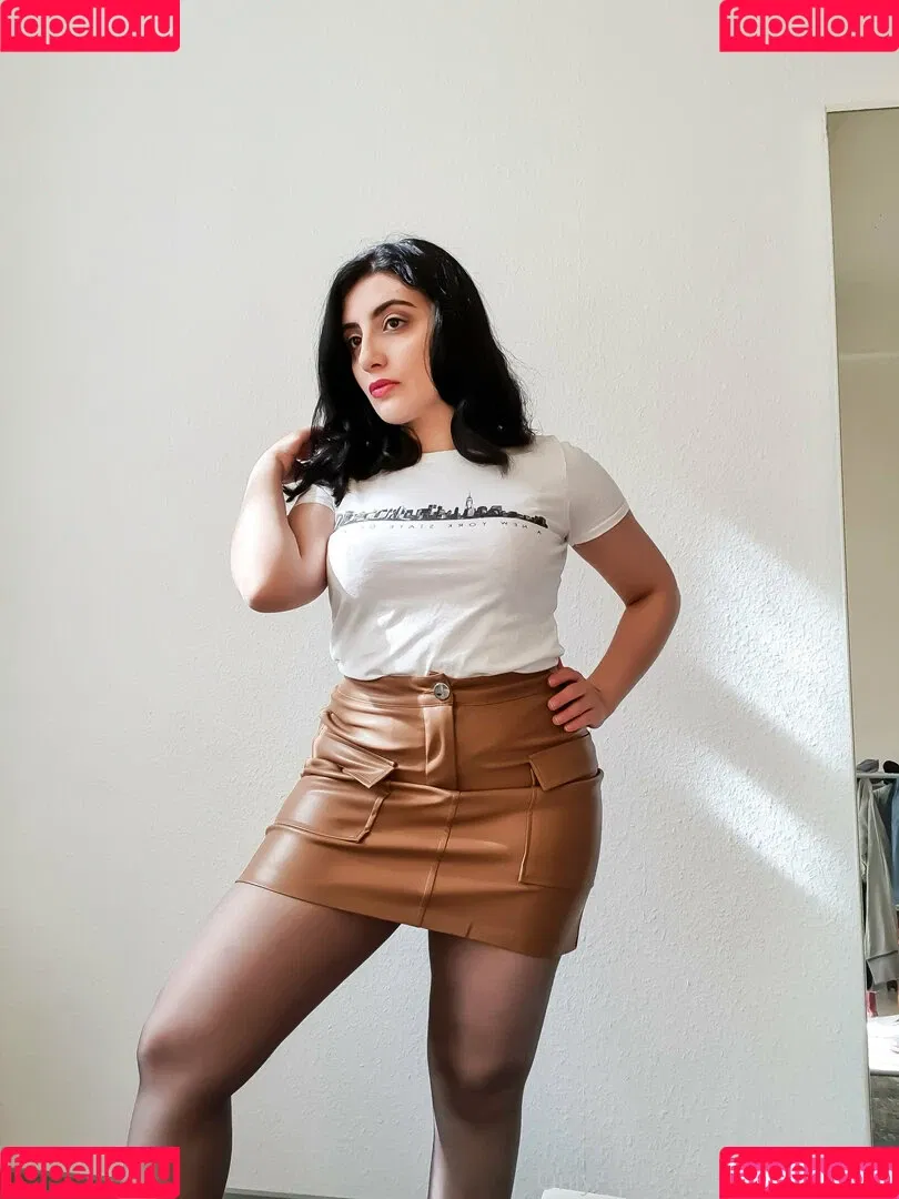 Ana Allabout Onlyfans Photo Gallery 