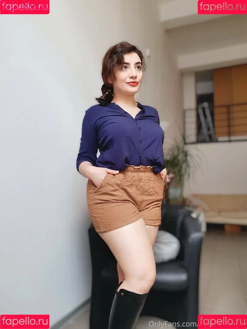 Ana Allabout Onlyfans Photo Gallery 