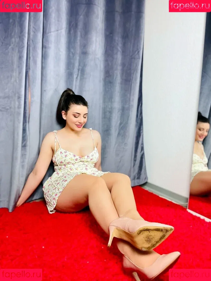 Ana Allabout Onlyfans Photo Gallery 