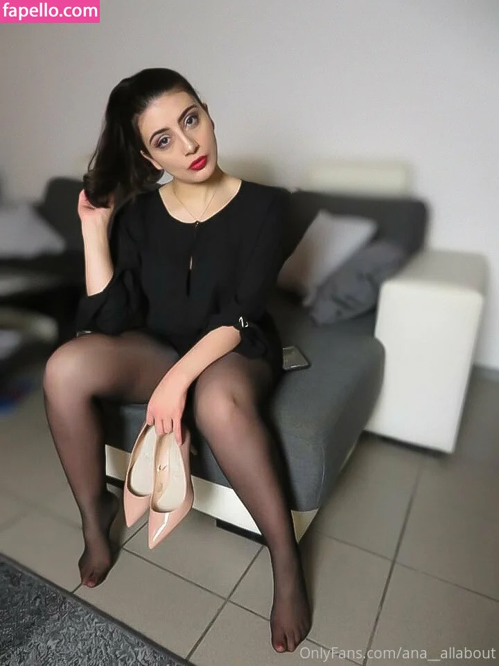 Ana Allabout Onlyfans Photo Gallery 