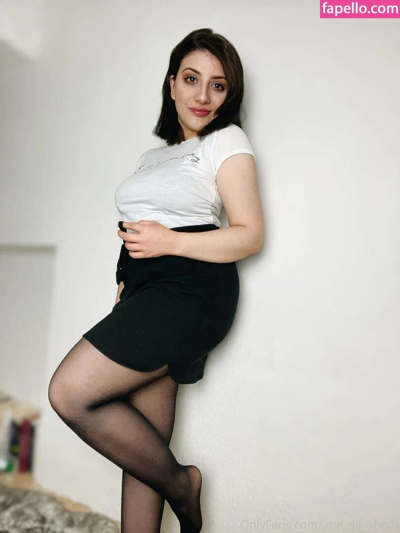 Ana Allabout Onlyfans Photo Gallery 