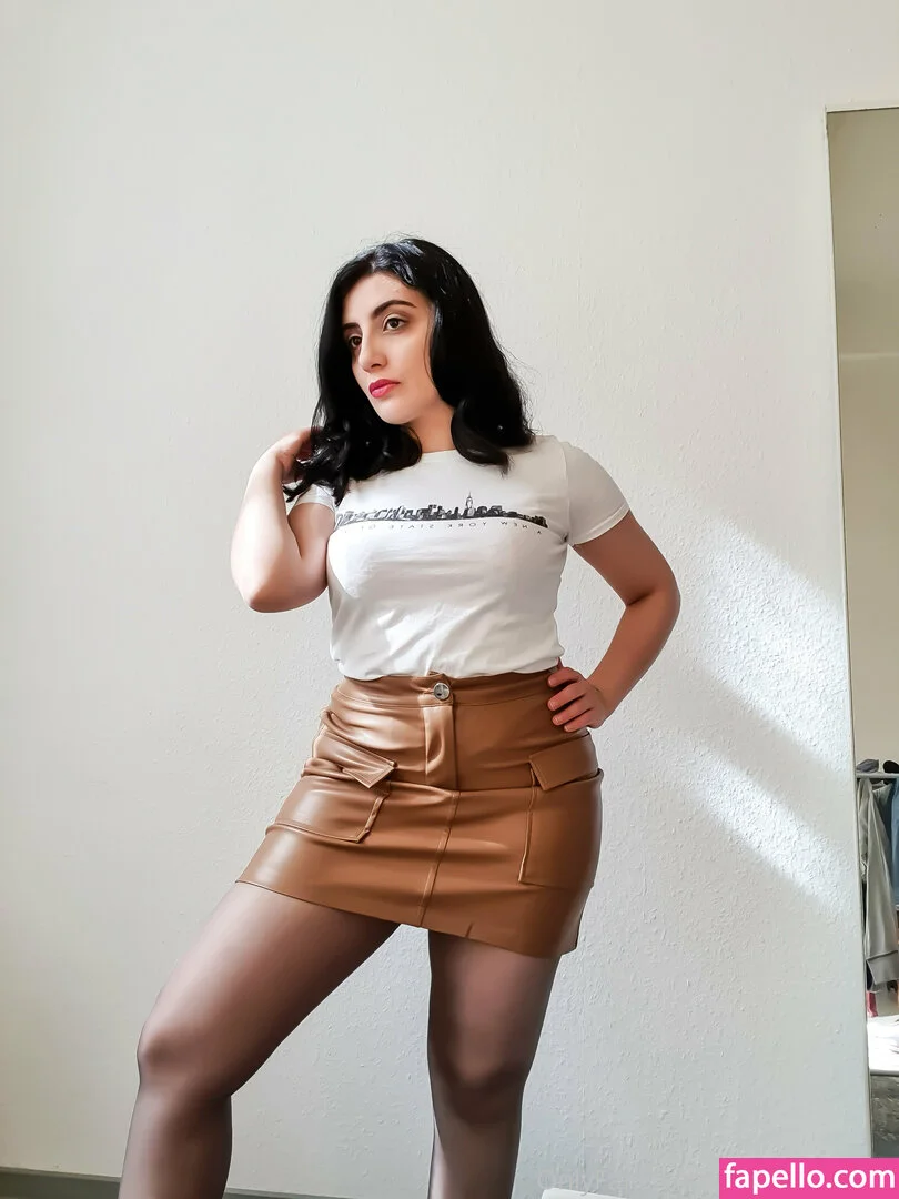 Ana Allabout Onlyfans Photo Gallery 