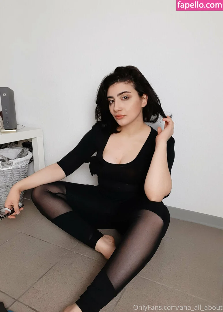 Ana Allabout Onlyfans Photo Gallery 