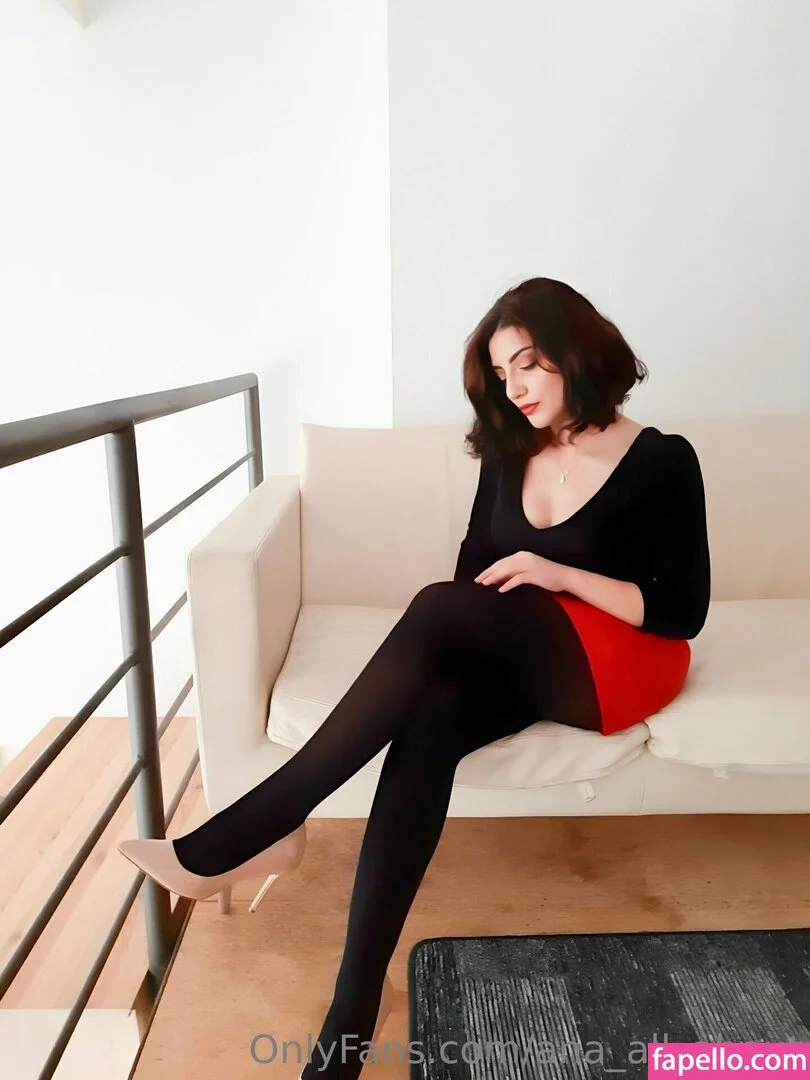 Ana Allabout Onlyfans Photo Gallery 