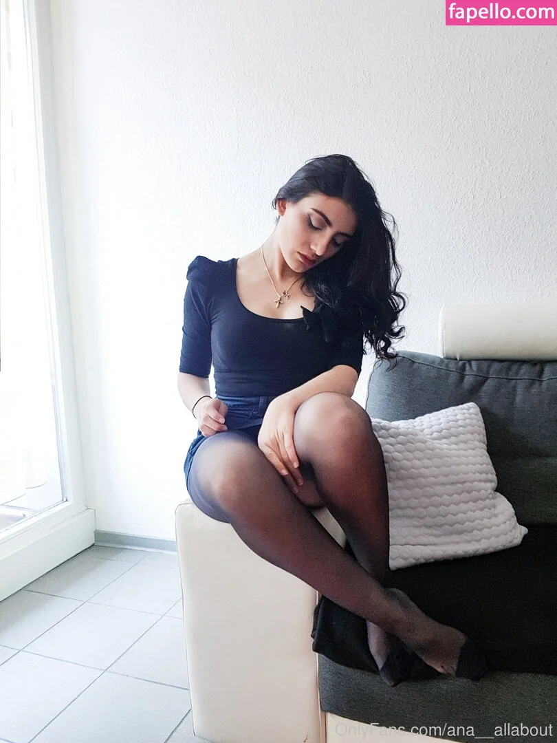 Ana Allabout Onlyfans Photo Gallery 
