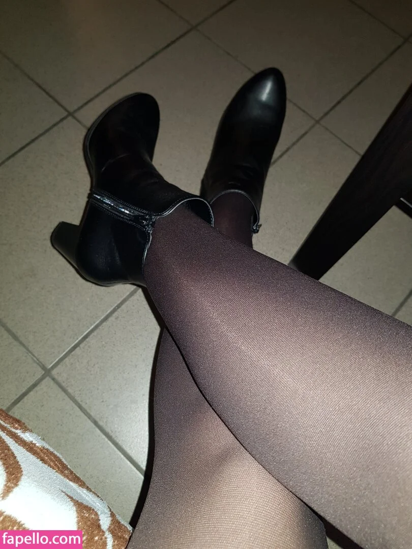 Ana Allabout Onlyfans Photo Gallery 