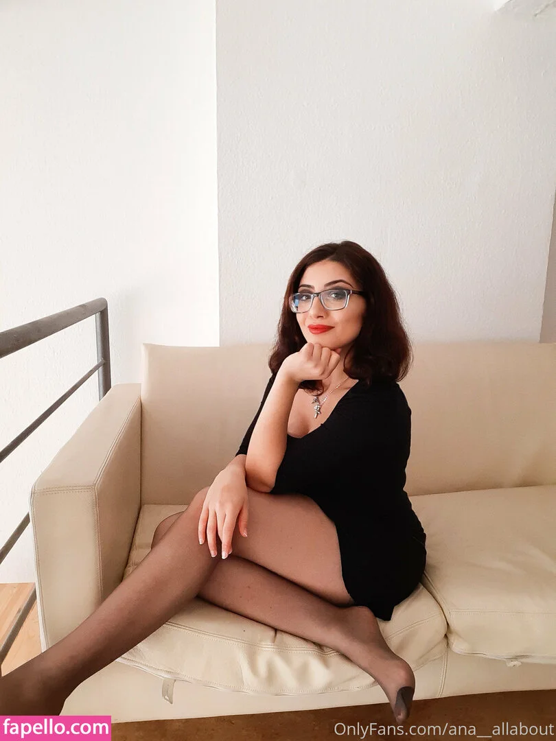Ana Allabout Onlyfans Photo Gallery 