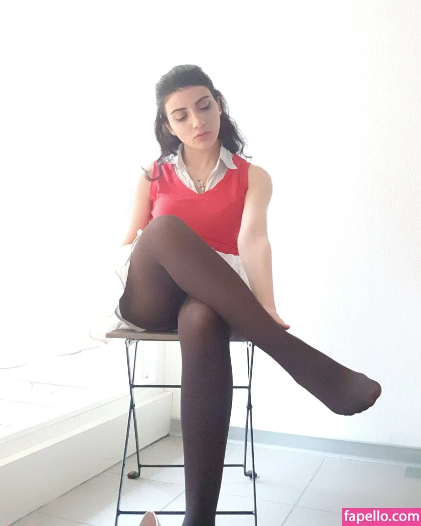 Ana Allabout Onlyfans Photo Gallery 