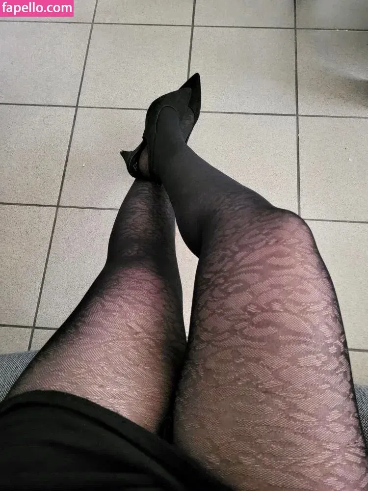 Ana Allabout Onlyfans Photo Gallery 