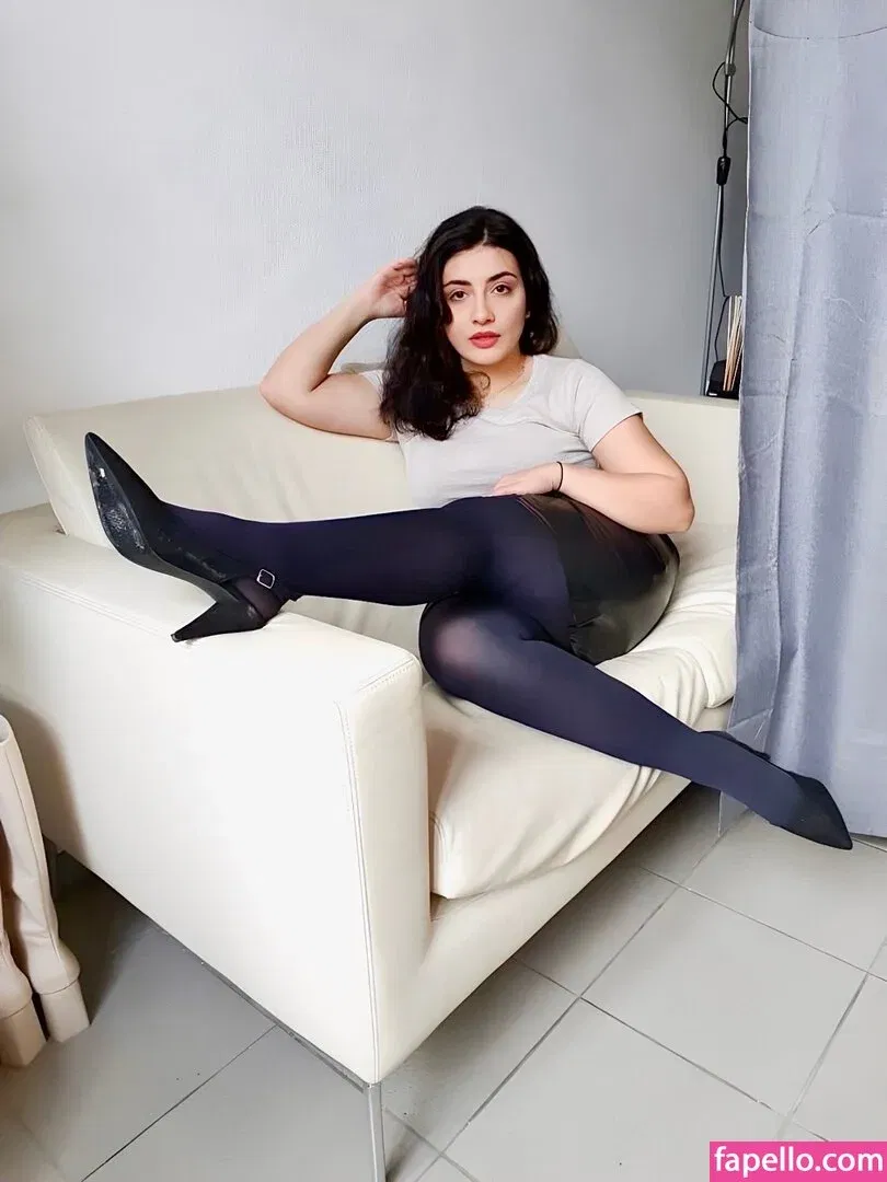 Ana Allabout Onlyfans Photo Gallery 