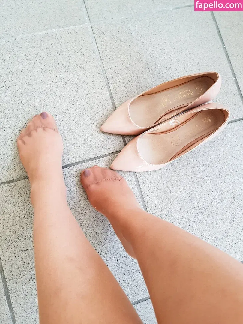 Ana Allabout Onlyfans Photo Gallery 