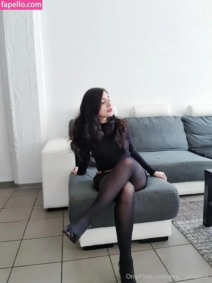 Ana Allabout Onlyfans Photo Gallery 