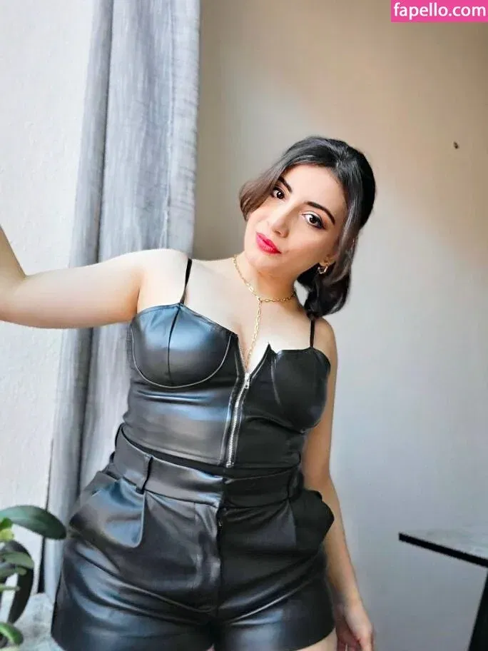 Ana Allabout Onlyfans Photo Gallery 