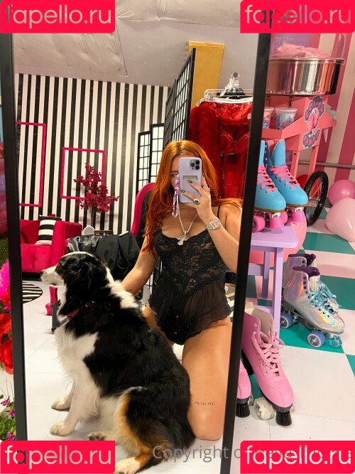 bellathornevip Onlyfans Photo Gallery 