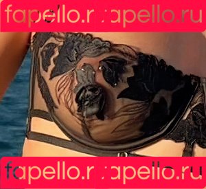 bellathornevip Onlyfans Photo Gallery 