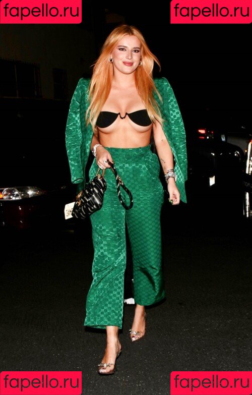 bellathornevip Onlyfans Photo Gallery 