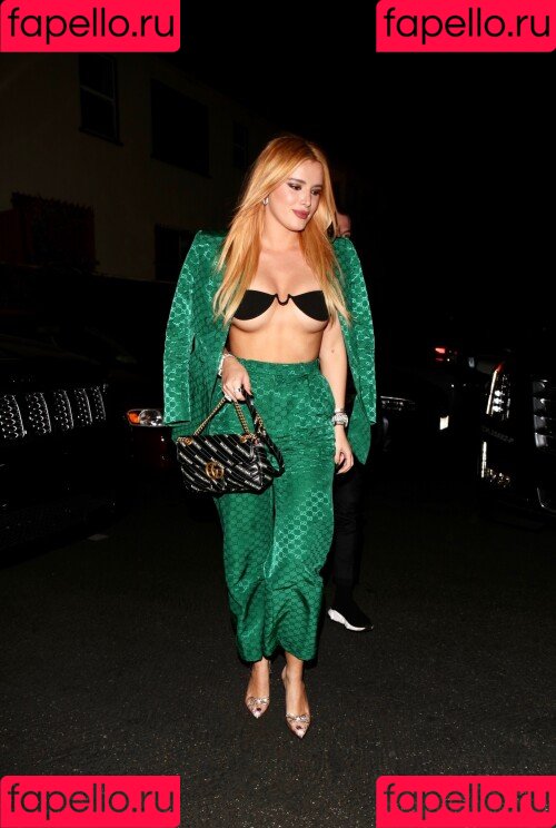 bellathornevip Onlyfans Photo Gallery 