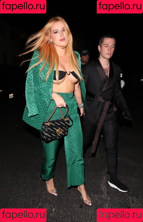 bellathornevip Onlyfans Photo Gallery 