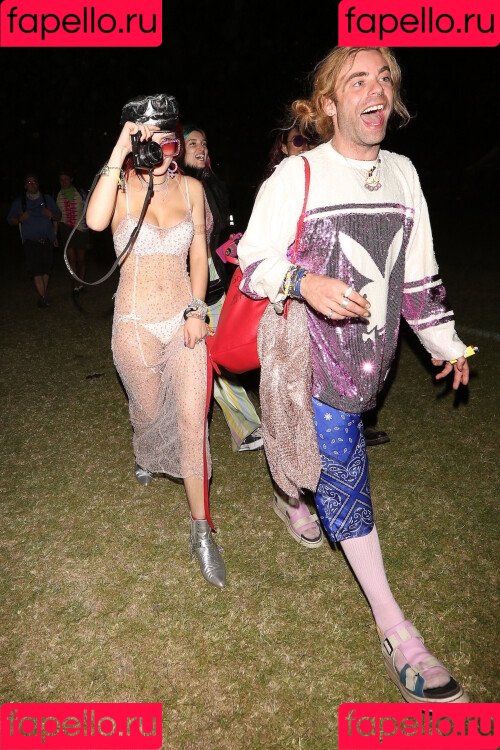 bellathornevip Onlyfans Photo Gallery 