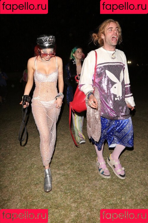 bellathornevip Onlyfans Photo Gallery 