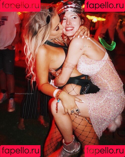 bellathornevip Onlyfans Photo Gallery 