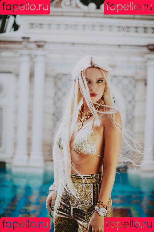 bellathornevip Onlyfans Photo Gallery 