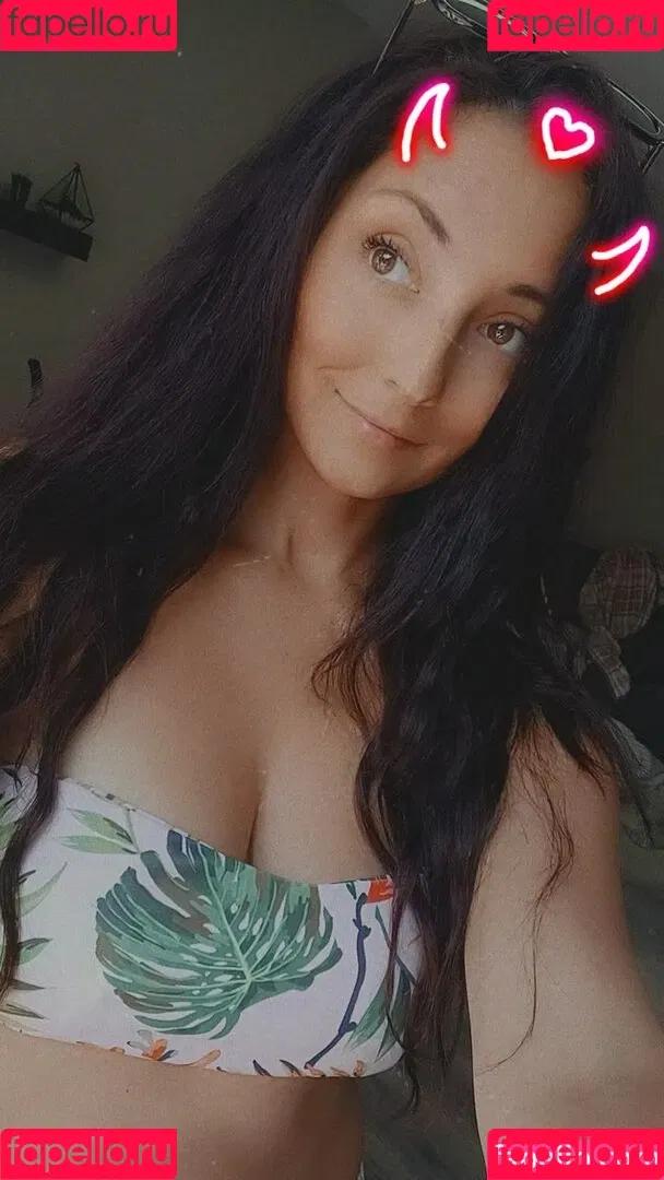 LeeLee Onlyfans Photo Gallery 