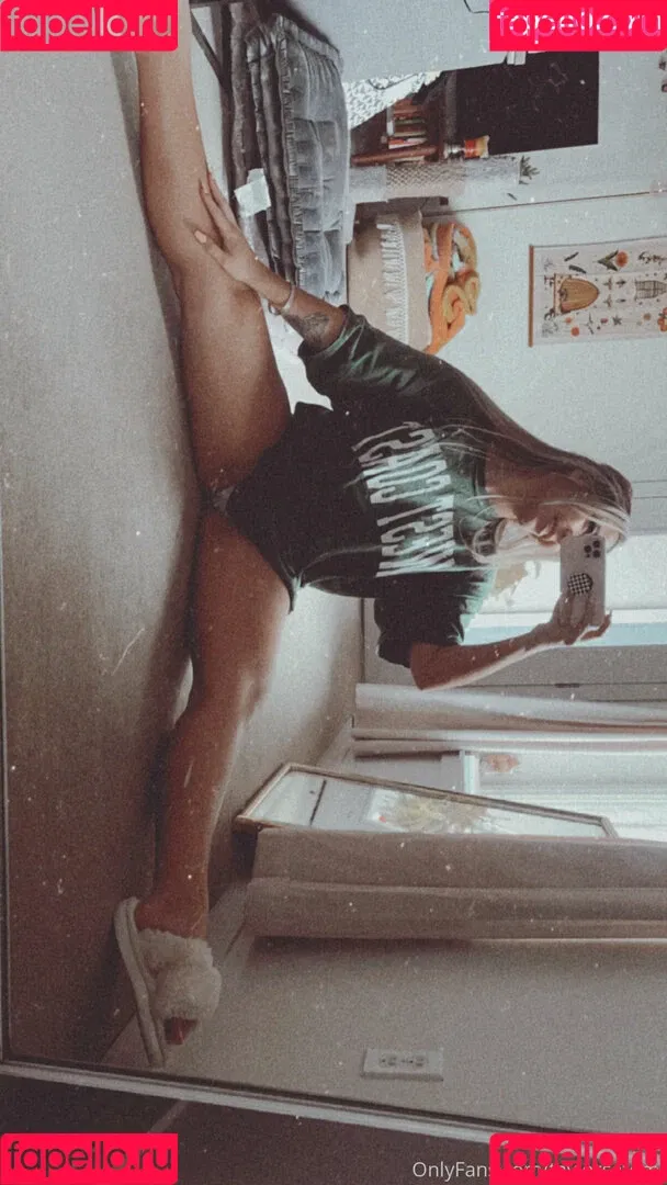 taylorsatomi Onlyfans Photo Gallery 
