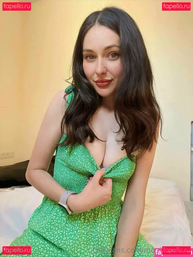 monikabeluci Onlyfans Photo Gallery 