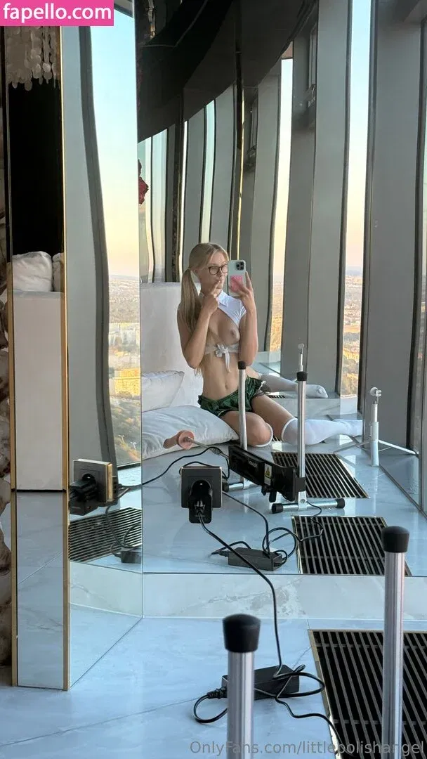 Littlepolilshangel Onlyfans Photo Gallery 