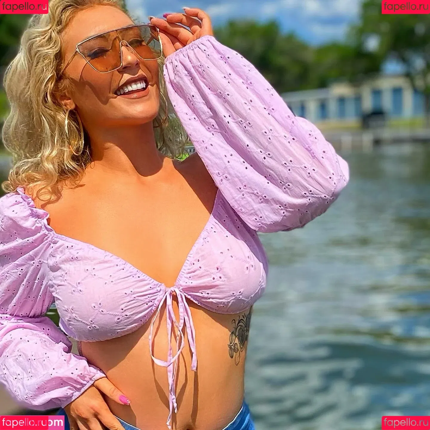 Nikkita Lyons Onlyfans Photo Gallery 