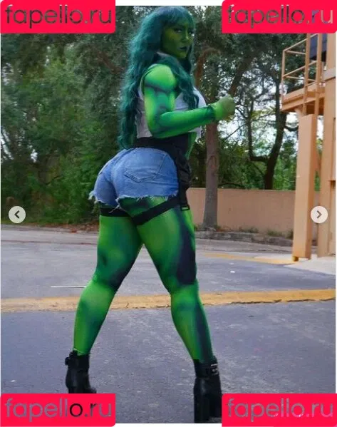 Nikkita Lyons Onlyfans Photo Gallery 