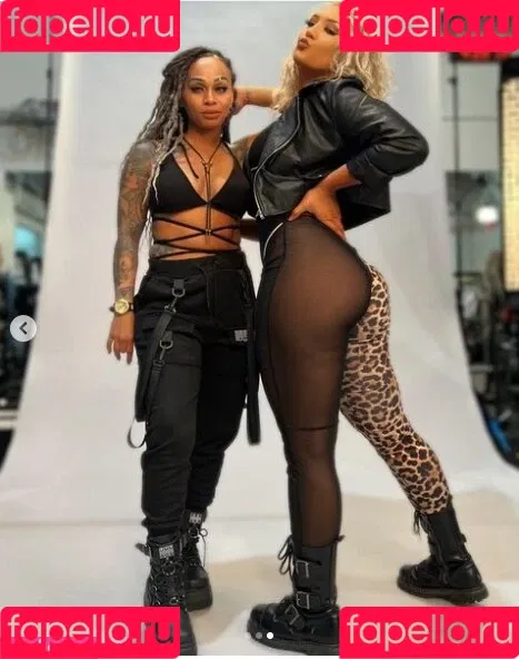 Nikkita Lyons Onlyfans Photo Gallery 