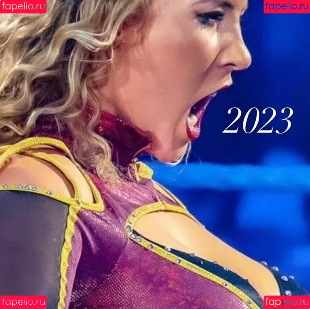 Nikkita Lyons Onlyfans Photo Gallery 