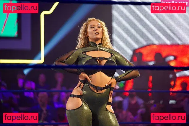 Nikkita Lyons Onlyfans Photo Gallery 