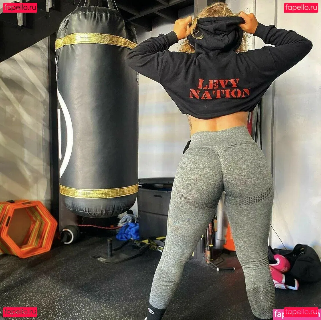 Nikkita Lyons Onlyfans Photo Gallery 