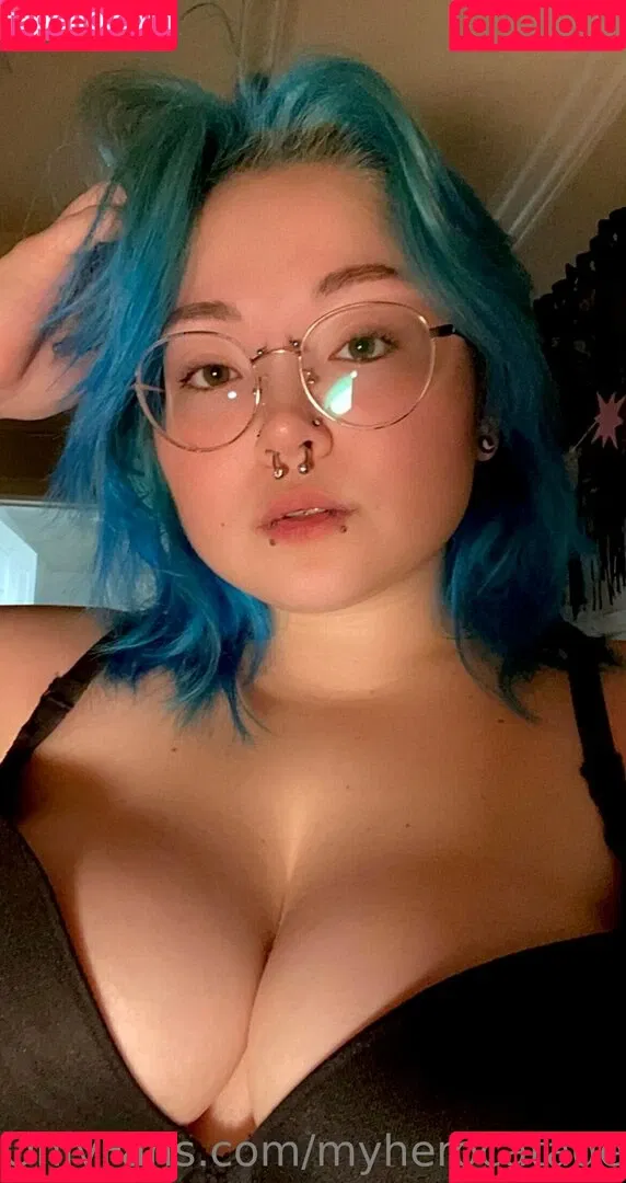 myherocatademiafree Onlyfans Photo Gallery 