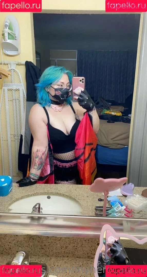 myherocatademiafree Onlyfans Photo Gallery 