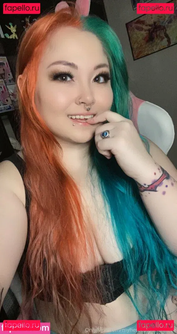 myherocatademiafree Onlyfans Photo Gallery 