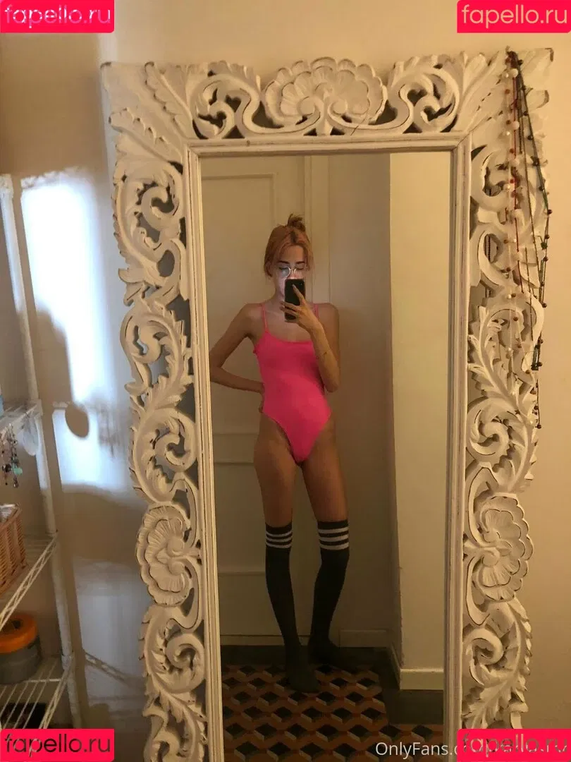 kvry22 Onlyfans Photo Gallery 