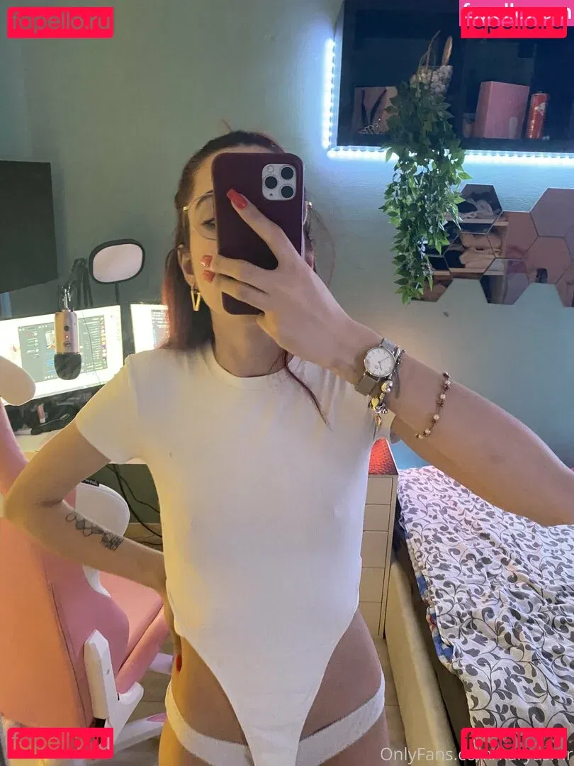 kvry22 Onlyfans Photo Gallery 